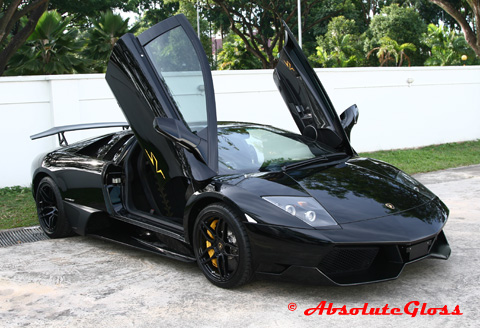  who have swapped his black Murcielago LP640 for this beauty